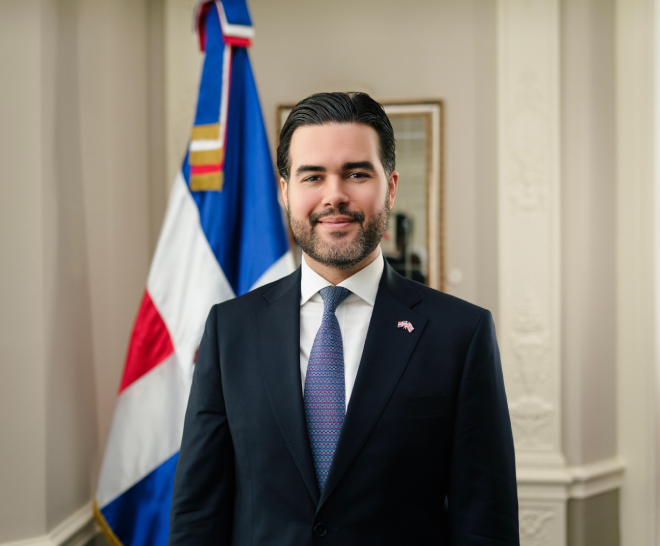 carlos espaillat ministro consejero uk embassy.jpg